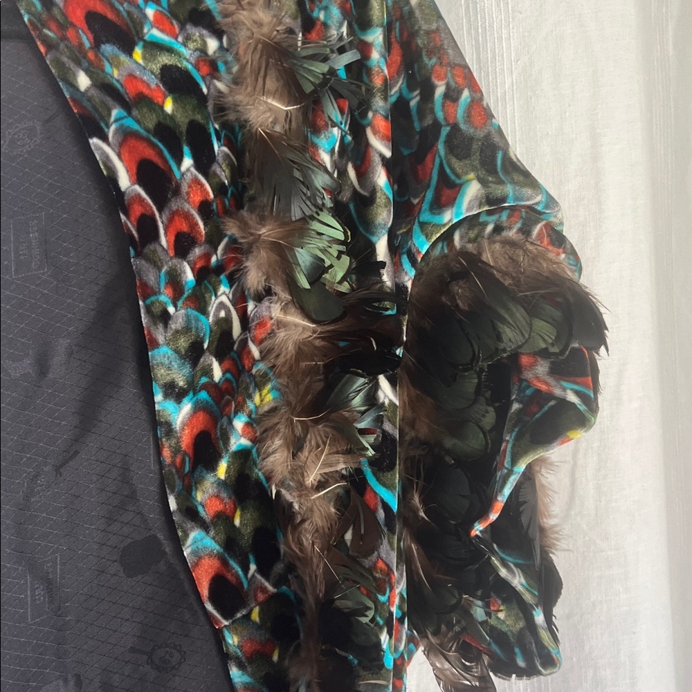 Lulu Guinness Multicolor Feather Shrug - Picture 8 of 9